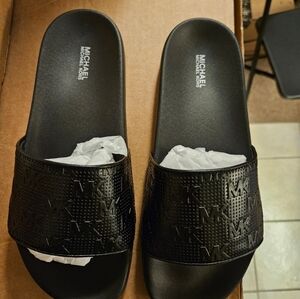 Micheal Kors Slides